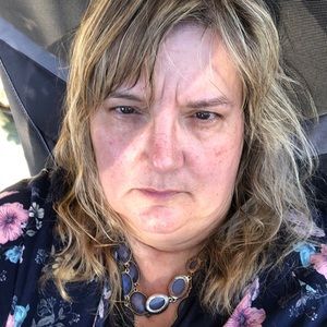 Meet your Posher, Vangi